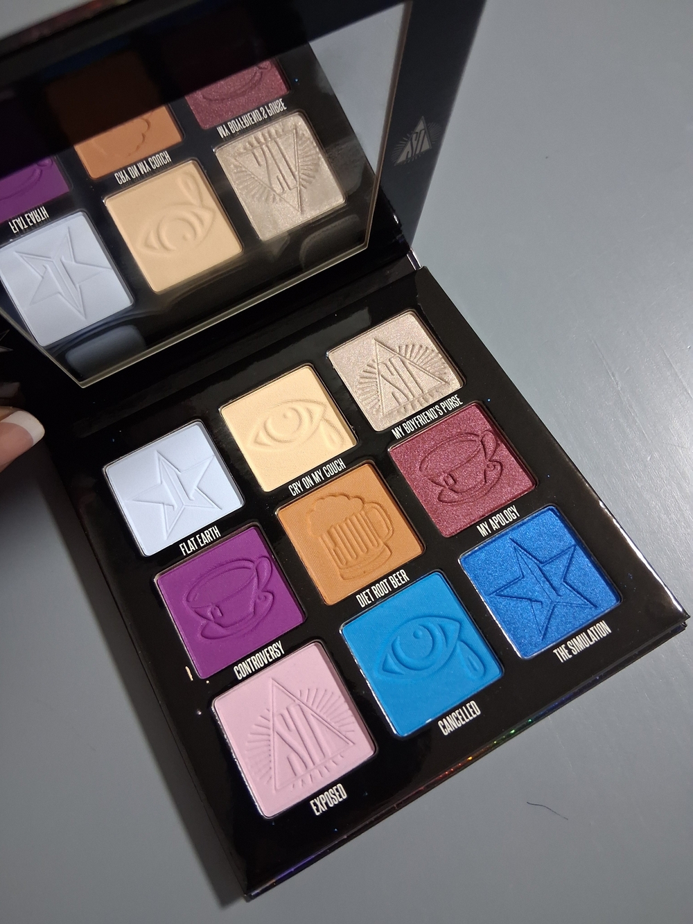 Jeffree Star x Shane Dawson Mini Controversy Palette